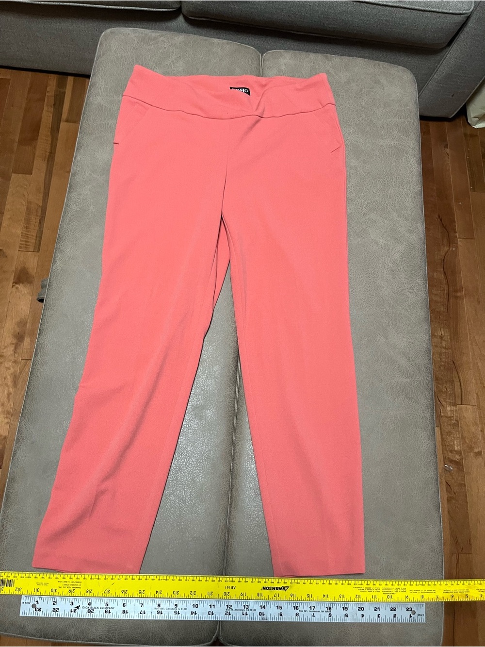 Soho Coral Straight-Leg Pull-On Pants